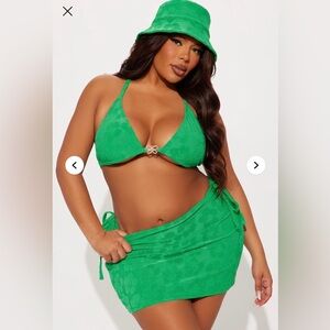Fashion Nova Vibrant Green Bikini Set